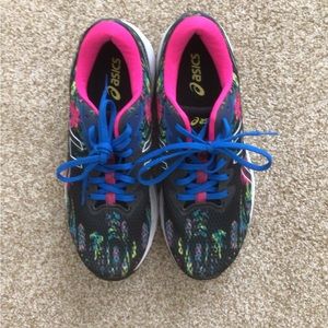 ASICS Gel, size 10.5